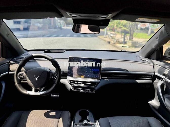 VF6 Plus 25 - Mua Pin - 12.000km