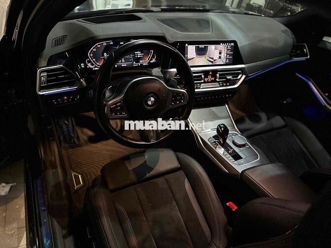 BMW 330i M Sport 2022 - 18600 km