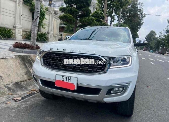 Ford Everest 2018 Titanium 2.2L AT 4x2 - 140000 km