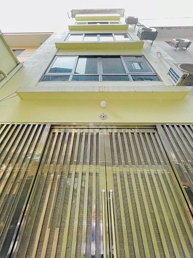 Bán nhà Chùa Bộc thoáng trước sau, Dt 50m2, 5t, mt 4m, vài bước ra phố