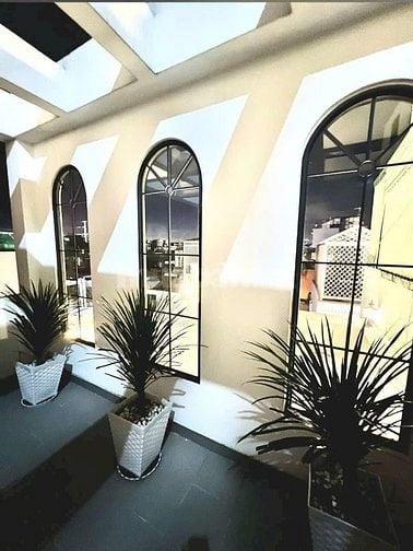 CHÍNH CHỦ BÁN KHÁCH SẠN 10 PHÒNG Ở NGUYỄN KIỆM GIÁ 8 TỶ GIÁ TỐT 
