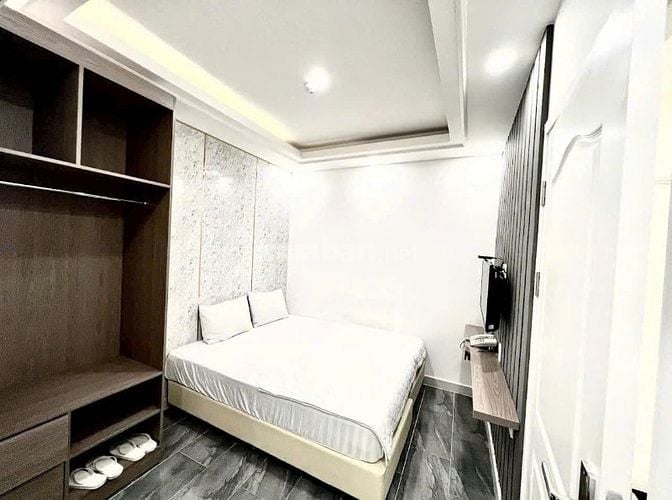 CHÍNH CHỦ BÁN KHÁCH SẠN 10 PHÒNG Ở NGUYỄN KIỆM GIÁ 8 TỶ GIÁ TỐT 