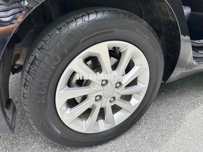 Hyundai Accent 2023 1.4 AT - 34213 km