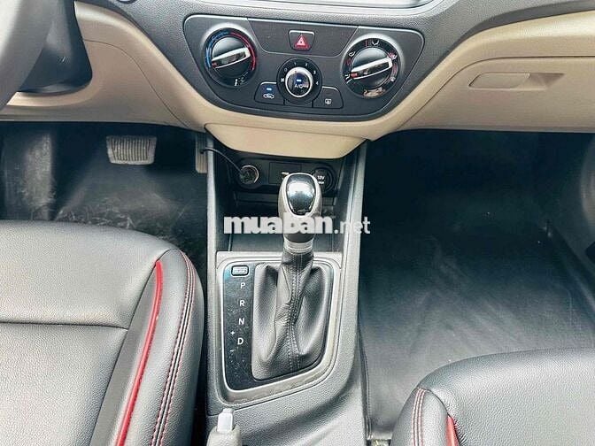Hyundai Accent 2023 1.4 AT - 34213 km