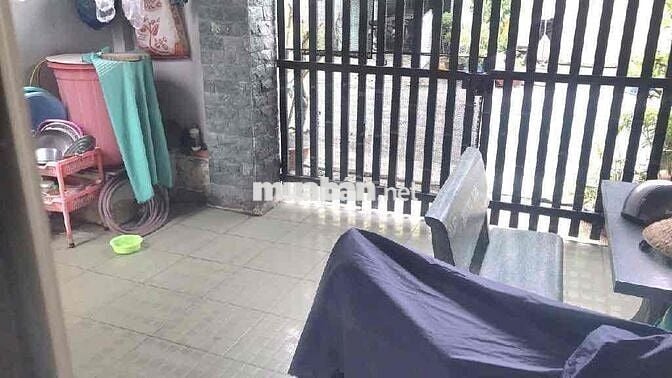 NHÀ BTCT MT ĐƯỜNG NHỰA, THỚI TAM THÔN, HÓC MÔN, VỪA Ở VỪA KD, GIÁ TỐT