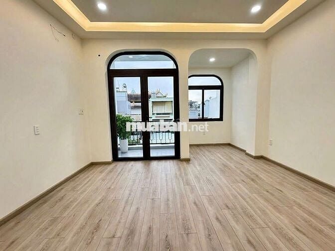 TUYỆT PHẨM 100%  MỚI- 60D đường Trương Công Định, P14, QTB. DTSD 250m2