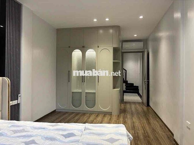 Siêu phẩm 7 tầng thang máy – trung tâm Khâm Thiên – ở sướng, cho thuê