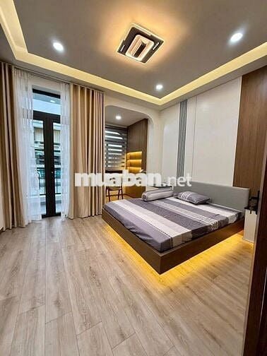 TUYỆT PHẨM 100%  MỚI- 60D đường Trương Công Định, P14, QTB. DTSD 250m2