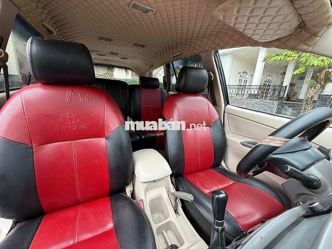 Toyota Innova 2007 J - 150000 km