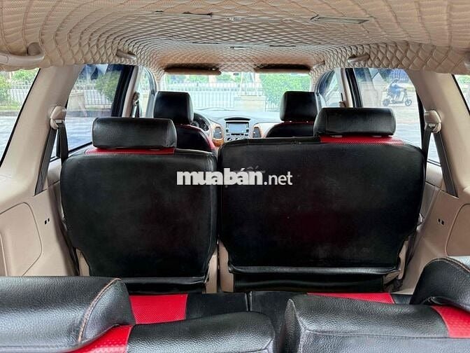 Toyota Innova 2007 J - 150000 km