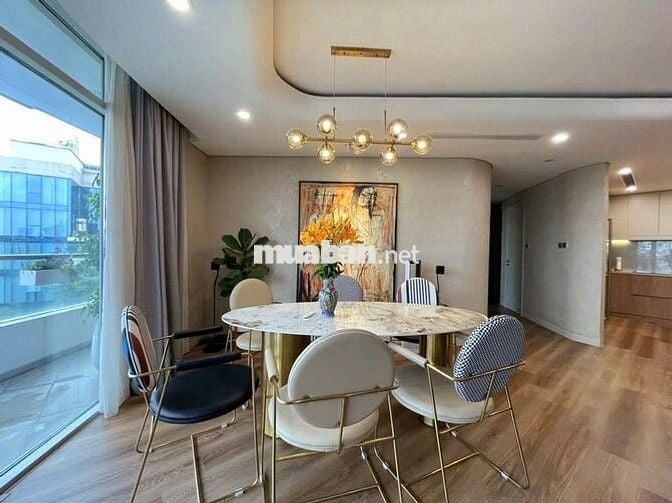 Em cần cho thuê căn hộ cao cấp tại wartermark tây hồ giá chỉ 2000$