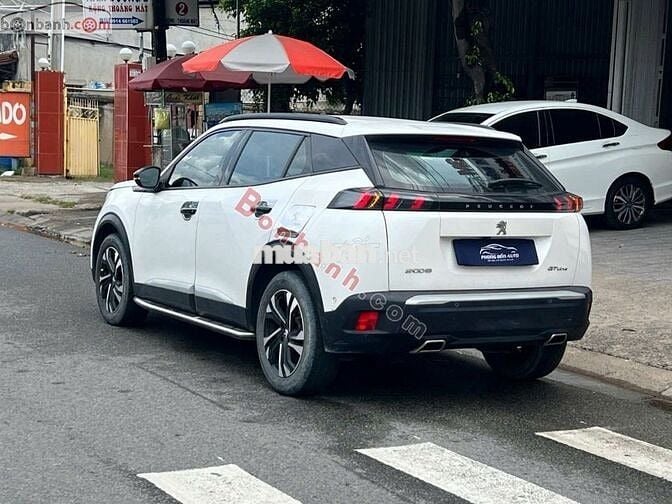 Xe Peugeot 2008 GT Line 1.2 AT 2022 - 635 Triệu