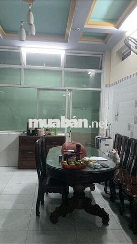 Cho Thuê Nhà Mặt Tiền DT 4 x 20m 3 Lầu Sân Thượng. Nhà đẹp