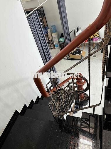 Nhà 4 Tâng Khu Biệt Thự Bên Sông Cao Cấp Sài Gòn