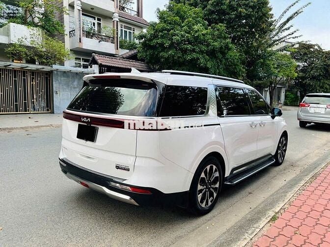Kia Carnival Signature 2023 Màu Trắng Full BD Hãng