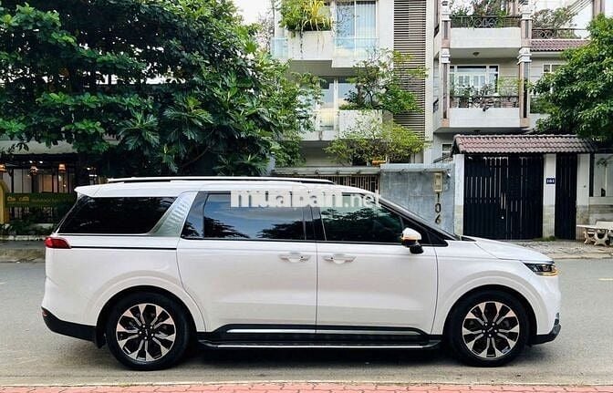Kia Carnival Signature 2023 Màu Trắng Full BD Hãng