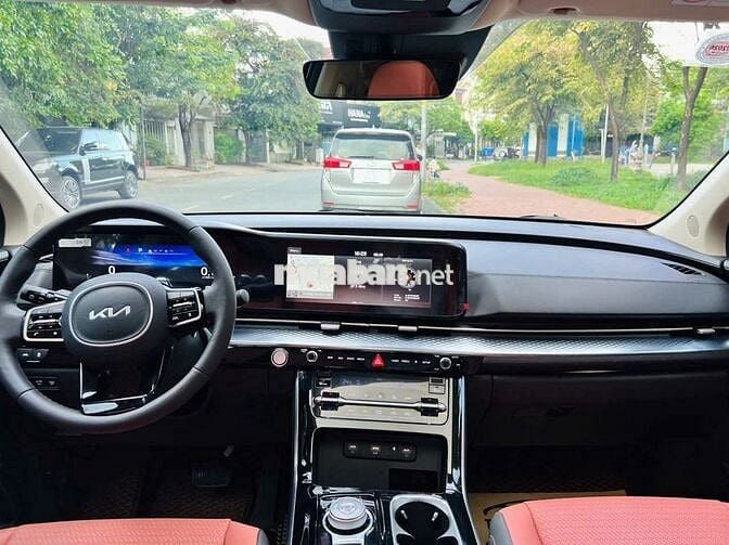 Kia Carnival Signature 2023 Màu Trắng Full BD Hãng