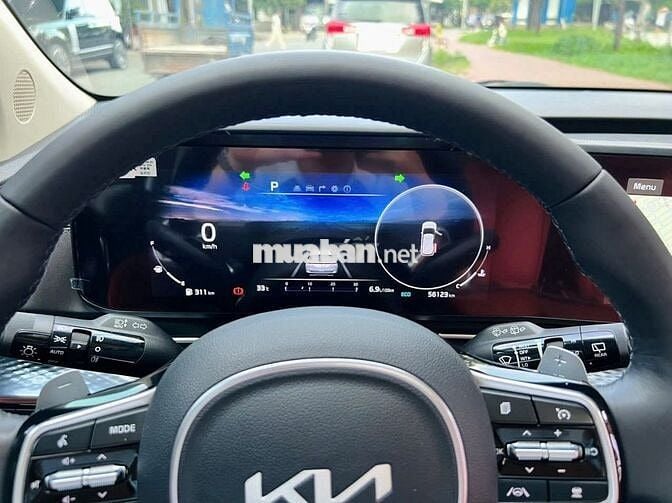 Kia Carnival Signature 2023 Màu Trắng Full BD Hãng