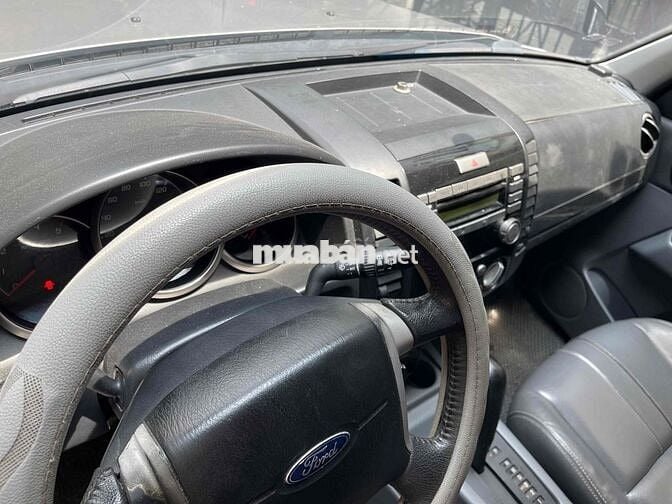 Ford Everest 2013 Limited 4x2 - xe cọp - 12 vạn km