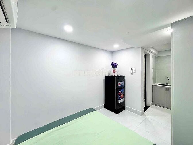 PHÒNG CỰC XINH, THANG MÁY GẦN CHỢ BÀU SEN SIÊU AN NINH - NHÀ MỚI