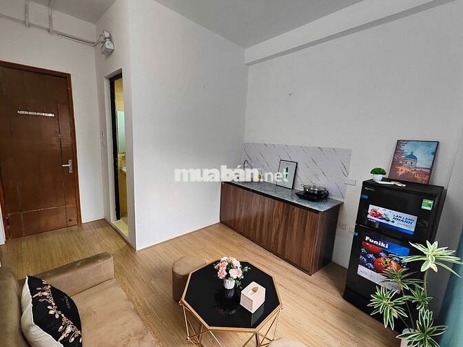 Căn 1N1K 35m2 full đồ, cửa sổ thoáng, tòa mới, chính chủ khu Ba Đình