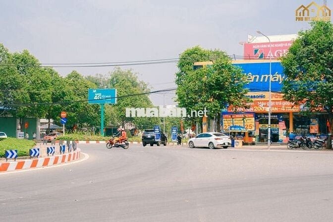 Đất vị trí đẹp 2MT TX.Phú Mỹ, DT 237m2 (TC 118m2)