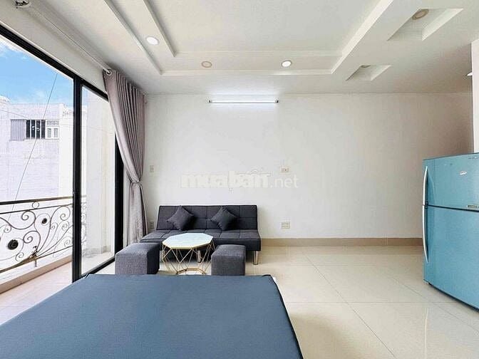 Căn Hộ Stu Ban Công 35m2 FullNT Rộng Thoáng Hẽm Oto An Ninh Gần PVĐ