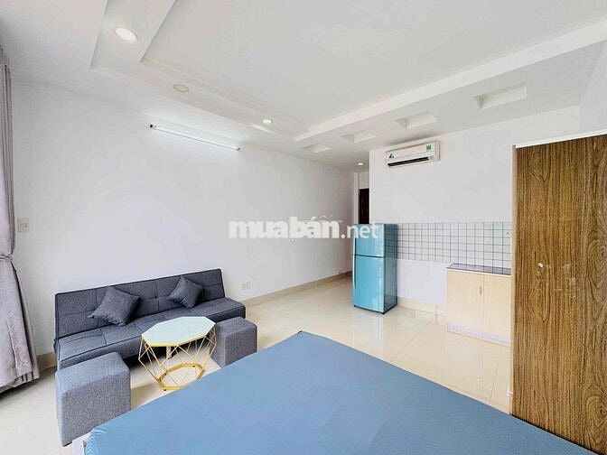 Căn Hộ Stu Ban Công 35m2 FullNT Rộng Thoáng Hẽm Oto An Ninh Gần PVĐ