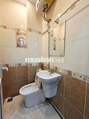 Bán nhà Tống Duy Tân, 36m ,15 tỷ lô góc,thoáng sáng, cách 1 nhà ra phố