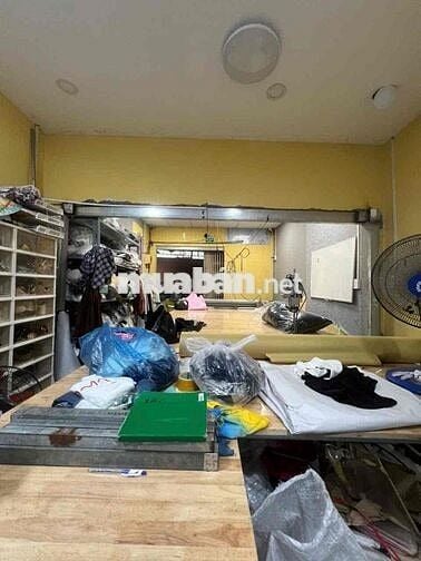 Bán Nhà Đang Kinh Doanh Xưởng May Quận Tân Bình - Sát Sân Bay