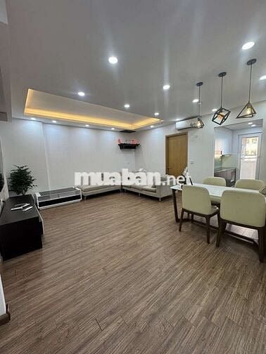 Căn hộ tầng đẹp KĐTM Nghĩa Đô - Hiếm nhà bán, 72m 2ngủ giá rất hợp lý