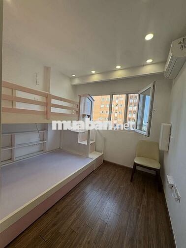 Căn hộ tầng đẹp KĐTM Nghĩa Đô - Hiếm nhà bán, 72m 2ngủ giá rất hợp lý