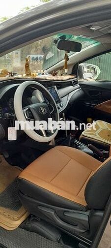 Gia đình cần Bán xe Innova