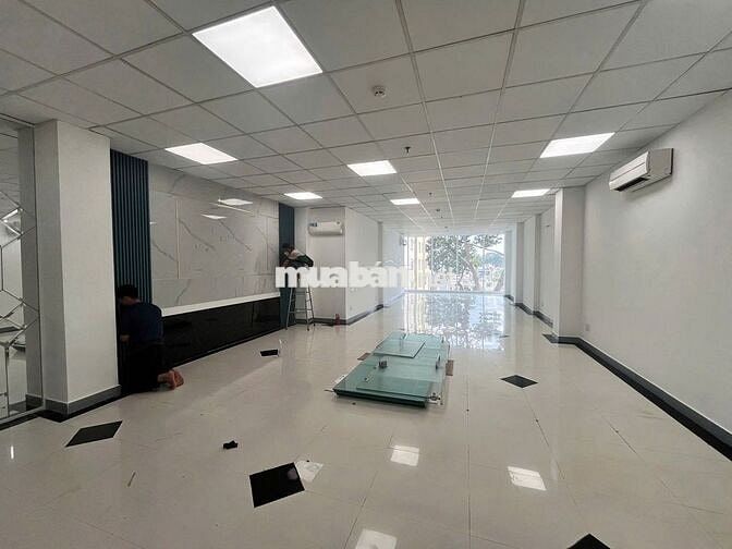 Cho thuê tòa nhà 6 Tầng - DTSD ~1.000m2 - Phù hợp đa nghành nghề