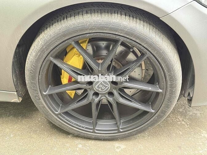 Mercedes Benz 2017 C300- 68254 km