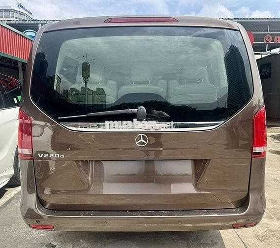 Mercedes Benz V Class V220d 2015