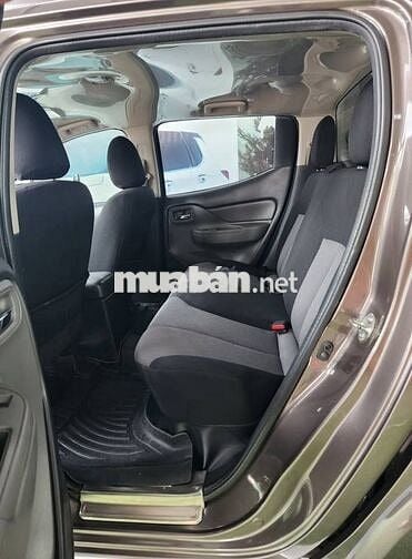 MITSUBISHI TRITON  Tự động một cầu 2018