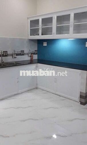 Cho thuê nhà mới hẻm xe hơi dt5×14, có 2pn,2wc