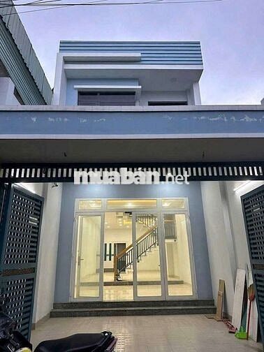 Cần cho thuê nhà P TTN Q12 DT 5 x20 .1 trệt 1 lầu 2PN 2WS hẻm xe tải