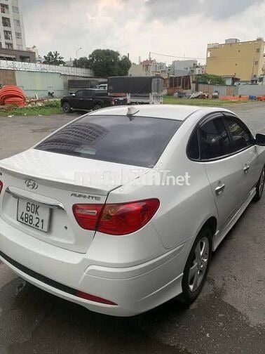 HYUNDAI AVANTE  2011 , số tự động , động cơ 1.6