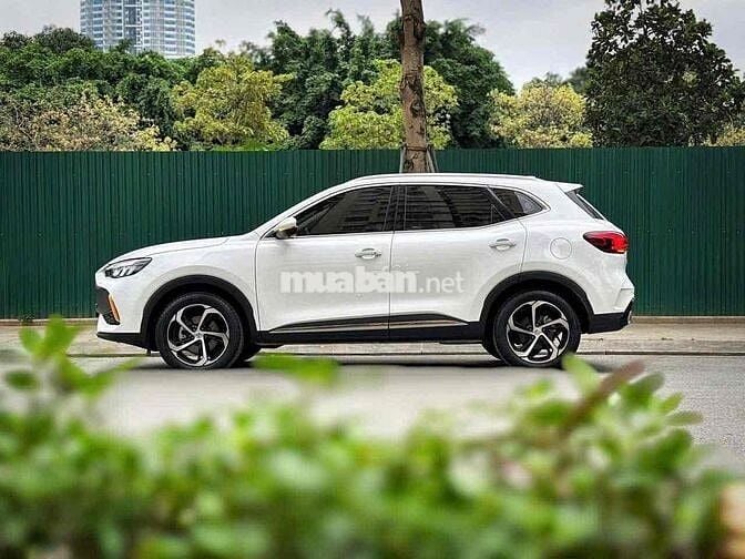 MG HS 2024