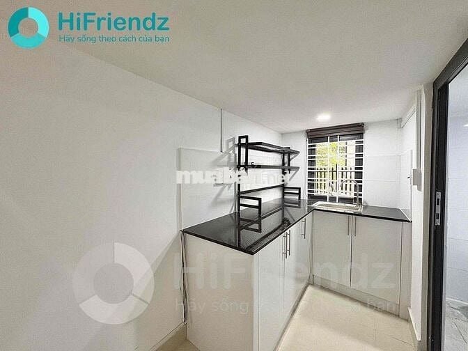CHO THUÊ PHÒNG GÁC CAO NHẬN 4 NGƯỜI 4 XE TIỆN QUA QUẬN 1 , 2