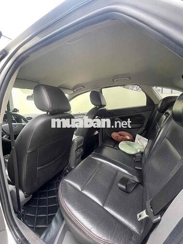 Ford Focus 2010 1.8 AT - 80000 km