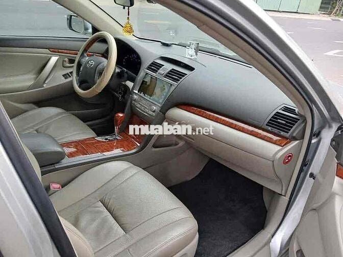 Toyota Camry 2010 2.4G - 90000 km