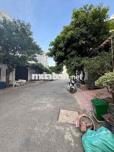 Cho thuê Nhà Khu Biệt Thự Thạnh Xuân GARA Ô TÔ ĐƯỜNG 12 m vỉa hè