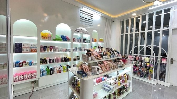 🔔 CẦN TUYỂN GẤP! BÁN HÀNG MỸ PHẨM – THU NHẬP ỔN ĐỊNH – LIÊN HỆ NGAY