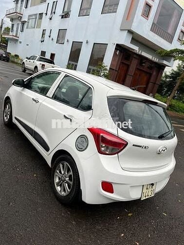 I10 số tự động.đời 2015