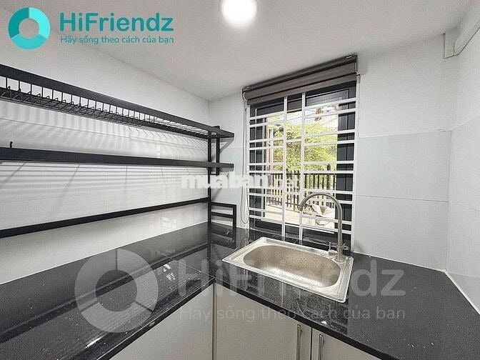 CHO THUÊ PHÒNG GÁC CAO NHẬN 4 NGƯỜI 4 XE TIỆN QUA QUẬN 1 , 2