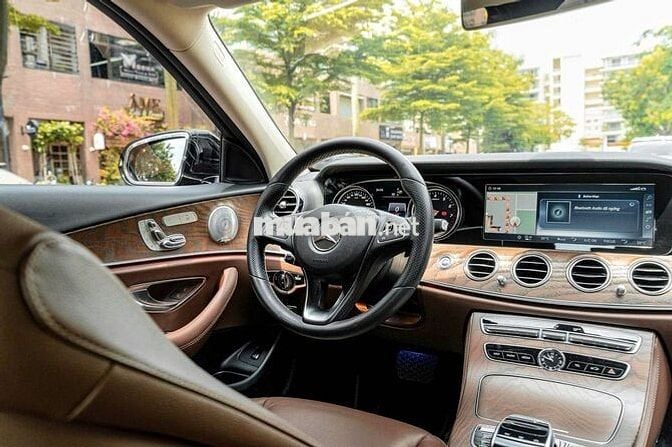 Bán Mẹc E200 trùm mền siêu cọp - 25000 km