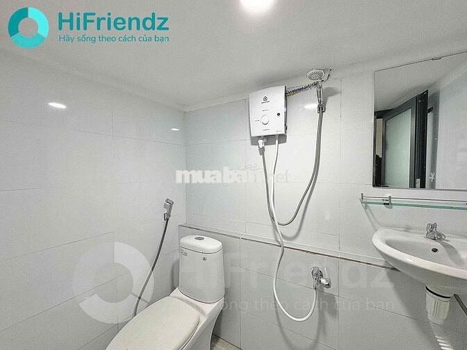 CHO THUÊ PHÒNG GÁC CAO NHẬN 4 NGƯỜI 4 XE TIỆN QUA QUẬN 1 , 2